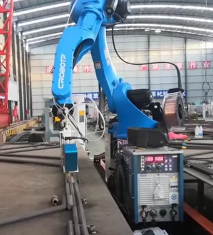 Roboto suvirinimo dangtelio kaulo sijos naudojimas